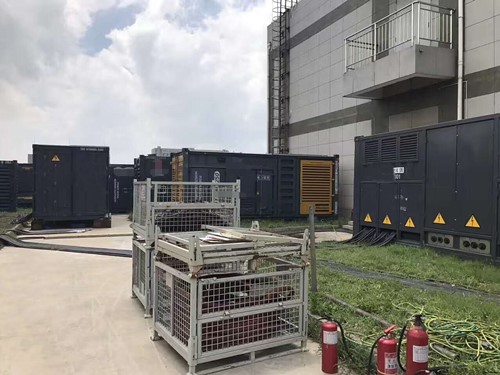 乌兰除了定期检查，还有哪些方法可以及时发现接触式转速表探头的磨损？